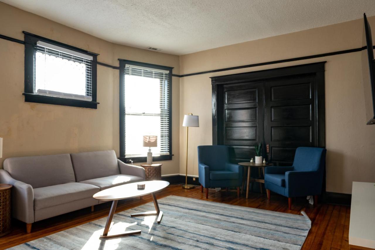 Updated 3 Bedroom Unit With Balcony! Cape Girardeau Exterior photo
